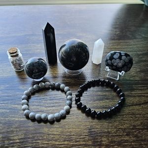 8 Pc Black, White, & Gray Crystal Collection Bundle